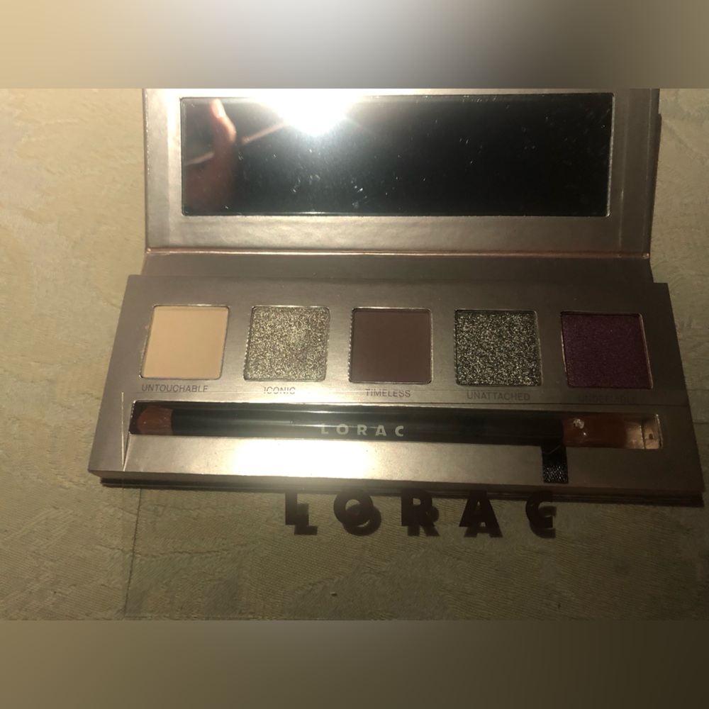Lorac, Unzipped Elegance Eye Shadow Palette with Dual-Ended Brush 10.5 g